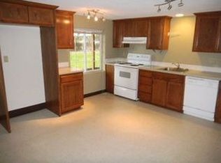 13850 SE Autumn Ridge Ter, Milwaukie, OR 97267