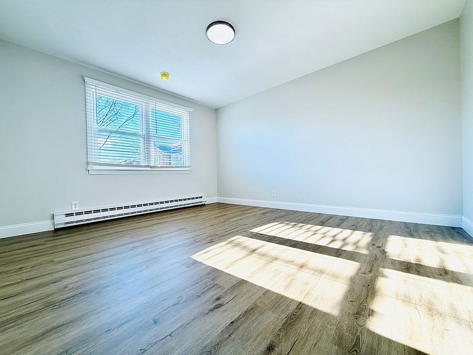 1st image of 11 Dart St APT 7