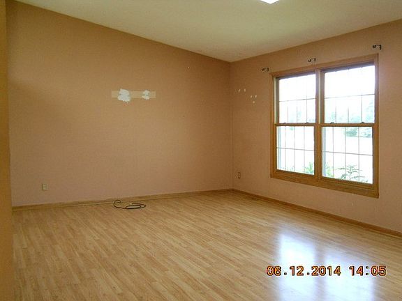 5th image of 109 Liverpool Dr SE