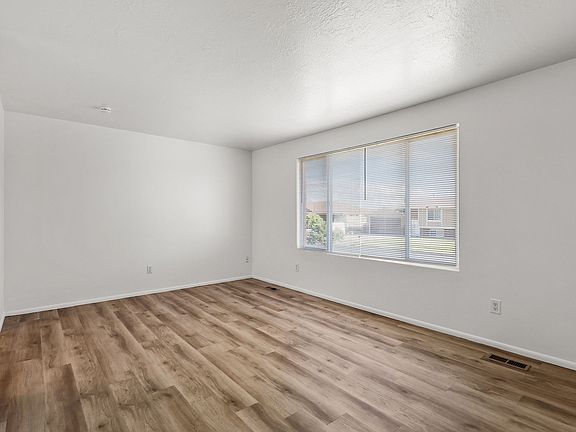 4th image of 2258 W 2175 S