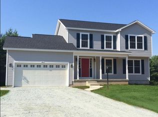 5 Lucas Ln, Claverack, NY 12513