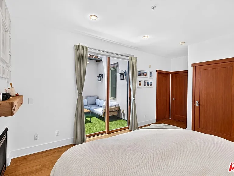 1327 Euclid St #3 — Photo 26