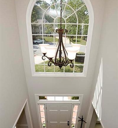 3rd image of 303 Westbriar Way