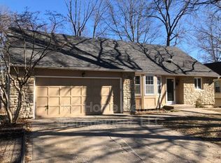 6225 Mullen Rd, Shawnee, KS 66216