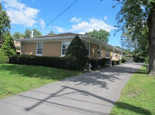 205 S Westmore Ave APT B, Lombard, IL 60148