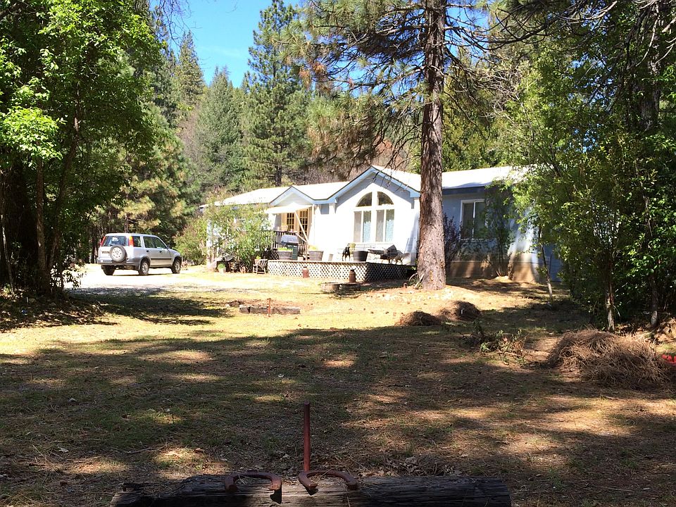 House pic from horseshoe pit