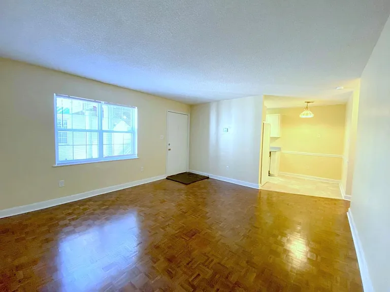 519 Bluff Ave SW — Photo 8