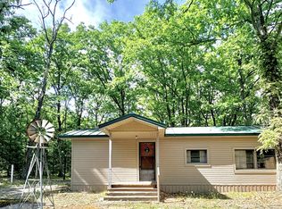 10322 E 40th St, Reed City, MI 49677