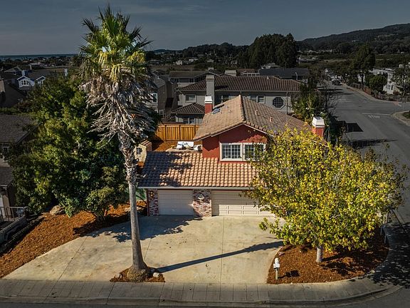 3rd image of 546 Highland Ave