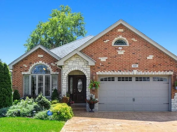 7037 W 72nd Pl, Chicago, IL 60638