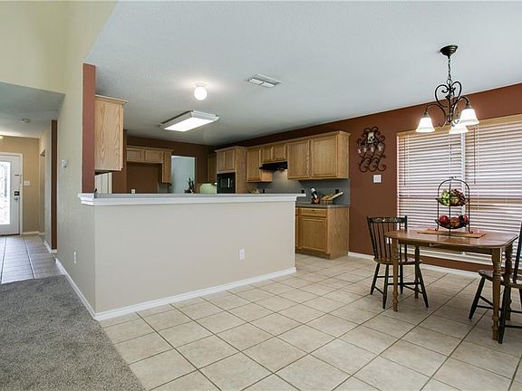 5th image of 4729 Lennon Ave