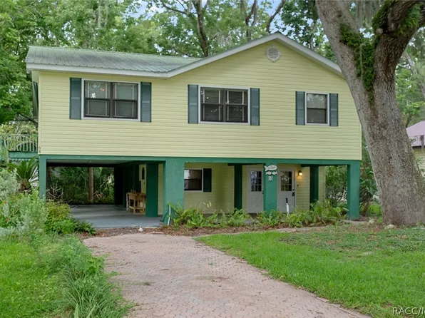 68 Canterbury Rd, Inglis, FL 34449
