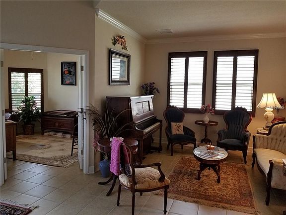 5th image of 10440 Flagstaff Falls Ave