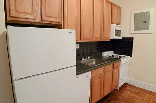 Rented by Citi Habitats | media 2