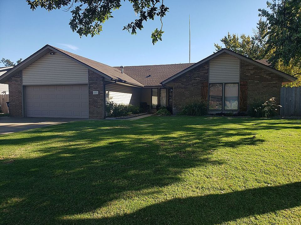 1st image of 2801 McGill Dr