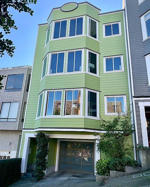 1st image of 555 27th St APT 3