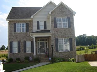 1740 Springfield Village Ct, Clemmons, NC 27012