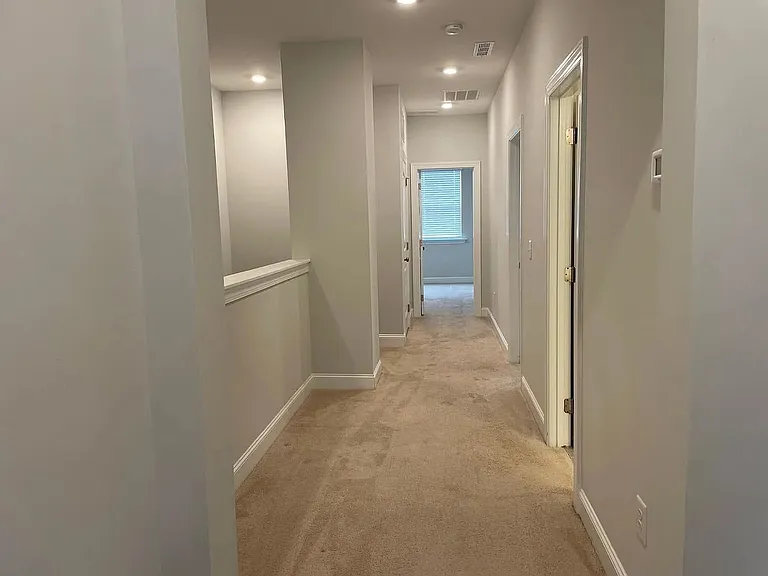 1330 Farm Pond Trl — Photo 35