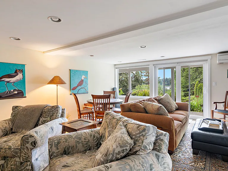6688 Latyson Ln NE — Photo 16
