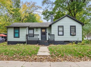 410 Illinois Ave, Elgin, IL 60120