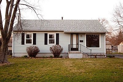 1st image of 5944 Gateway Dr