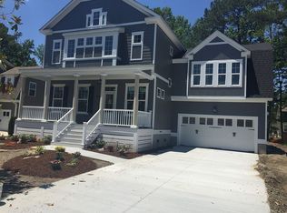 1960 Beechwood Rd, Chesapeake, VA 23323