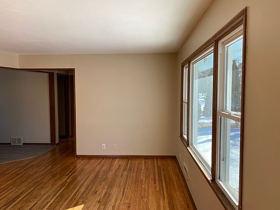 4906 Howe - 3_01292026