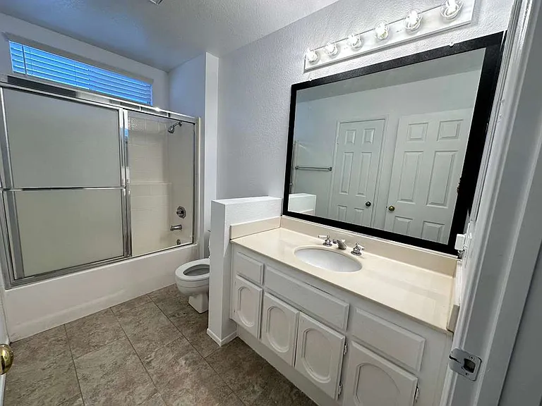 Downstairs Full Bathroom