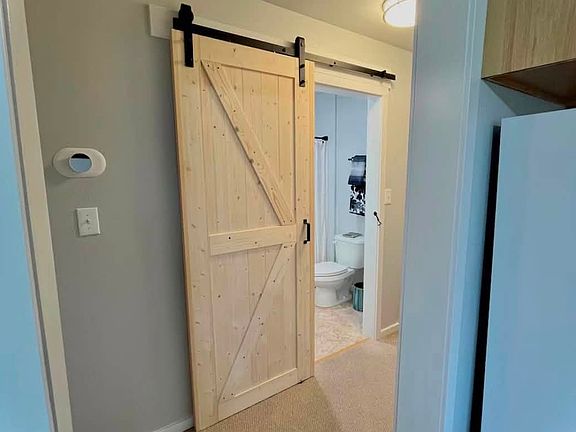4th image of 3344 Spruce Cape Rd #B