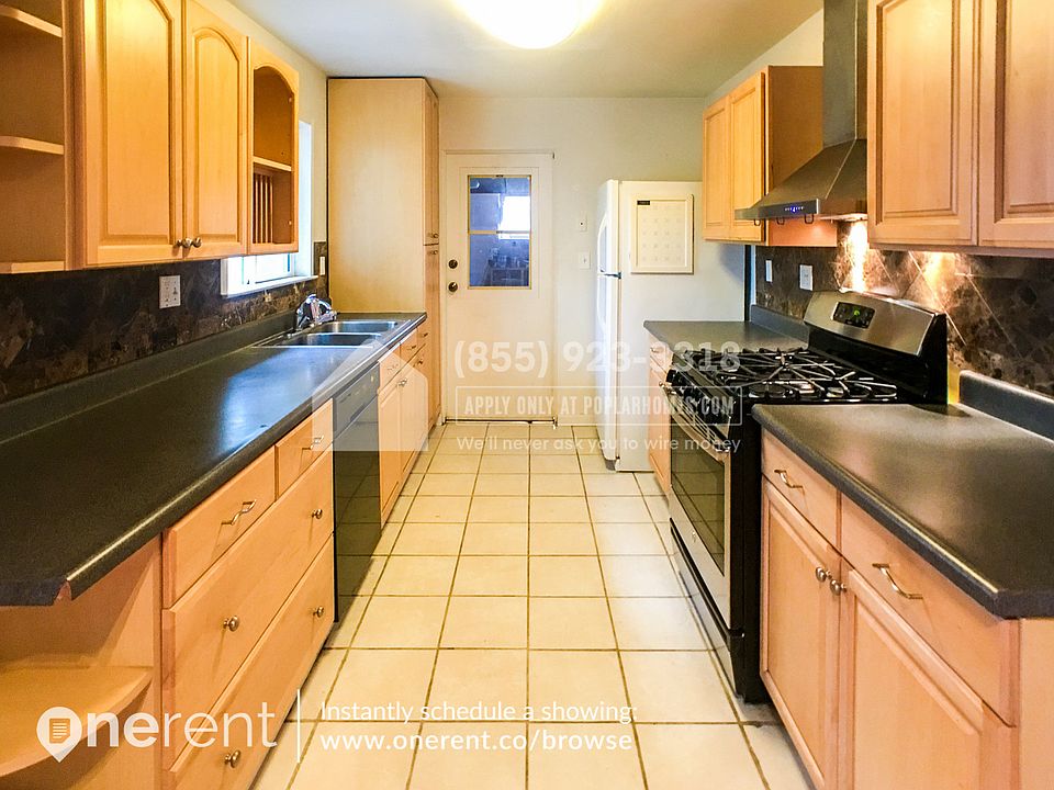 1st image of 2138 Santa Cruz Ave