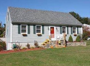 22 Wright Rd, Derry, NH 03038