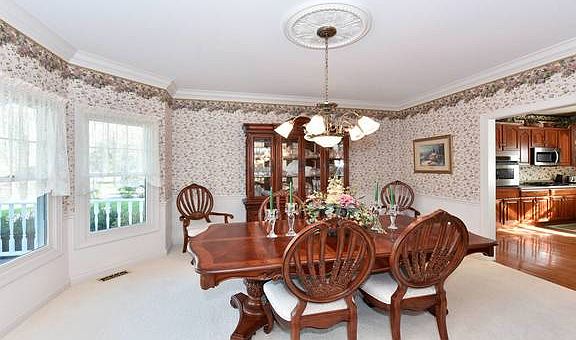 4th image of 38898 N Oakcrest Ln
