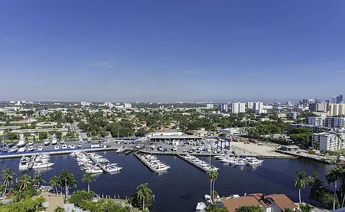 Pier 19 Residences and Marina Photo 1