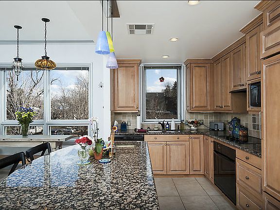 3rd image of 400 E 3rd Ave APT 204