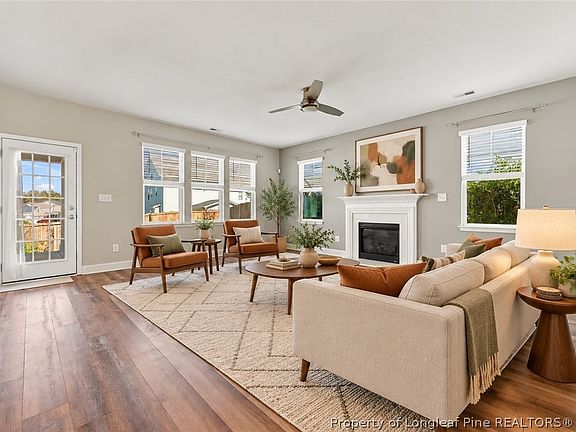 3rd image of 145 Gladstone St