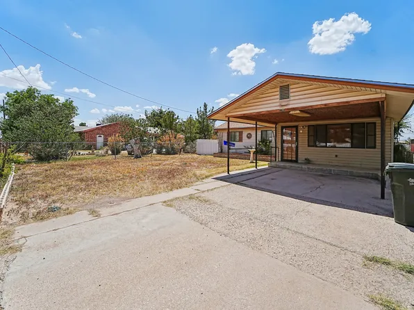 2307 Algerita St, Carlsbad, NM 88220