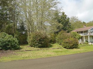 217 Olympic View Ave NE, Ocean Shores, WA 98569