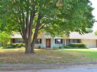 2806 W Rife Cir, Rogers, AR 72758