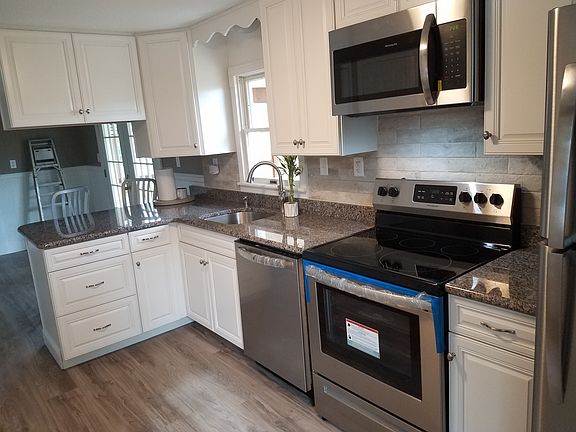3rd image of 22211 Brinsfield Ave