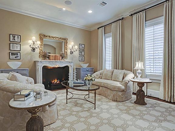 4th image of 4926 Mimosa Dr