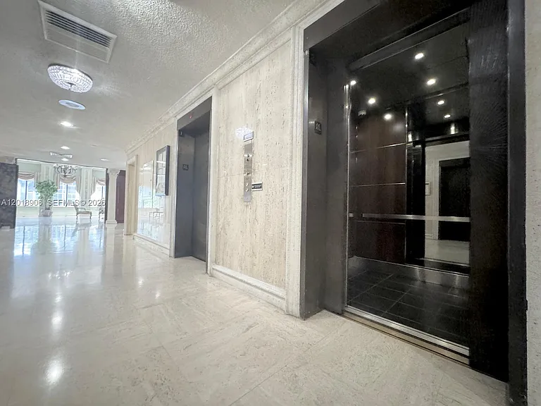 600 Three Islands Blvd #920 — Photo 3