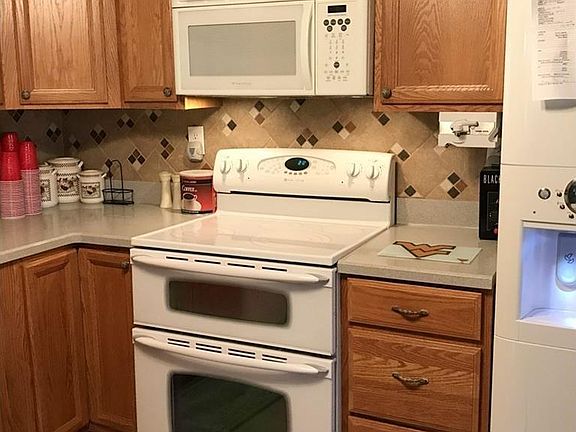 5th image of 305 Knollwood Dr