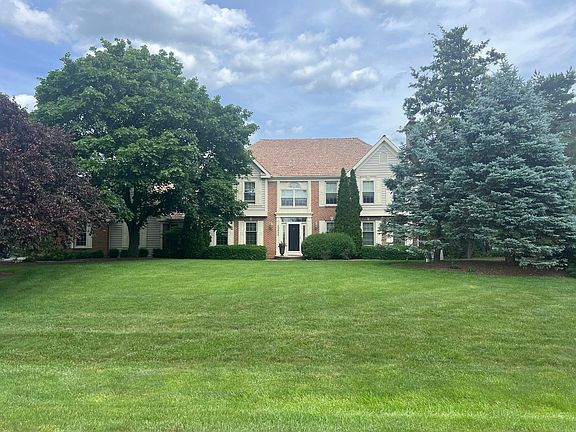 3rd image of 20855 N Laurel Dr