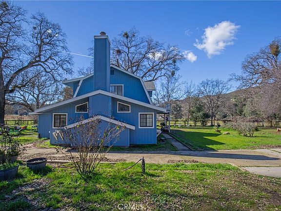 2nd image of 4555 Las Pilitas Rd