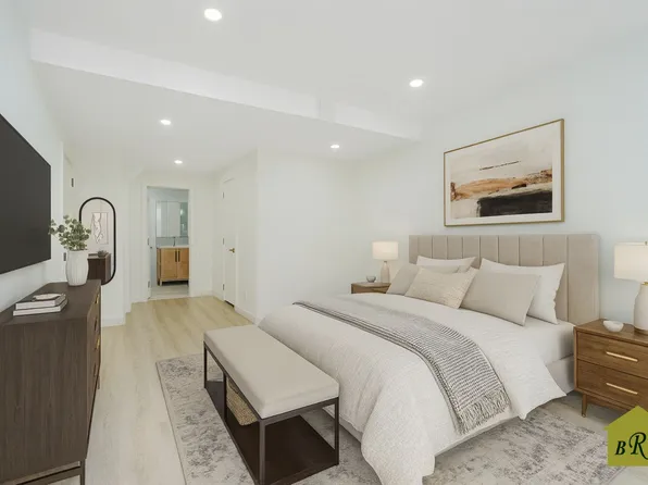 2815 Ocean Parkway image 10 of 32