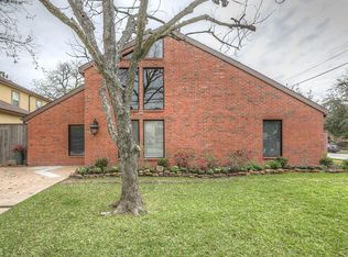 7409 S Rice Ave, Bellaire, TX 77401