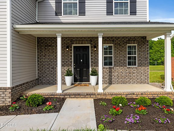 3rd image of 8104 Equinox Ln