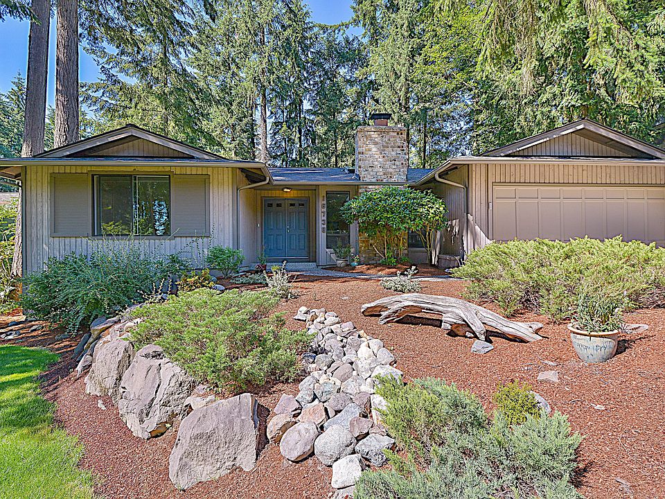 1st image of 16738 NE 103rd Pl