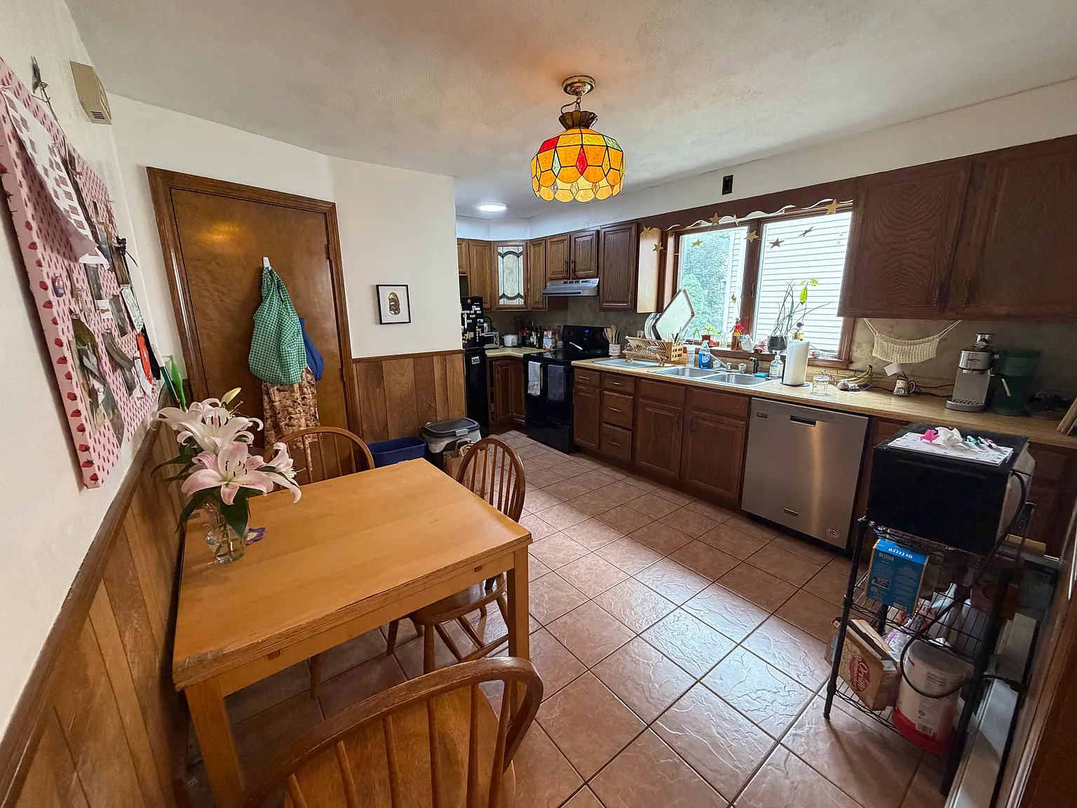 3 bed, $3,700 — Photo 2