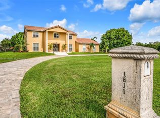 1811 SW 136th Ave, Davie, FL 33325